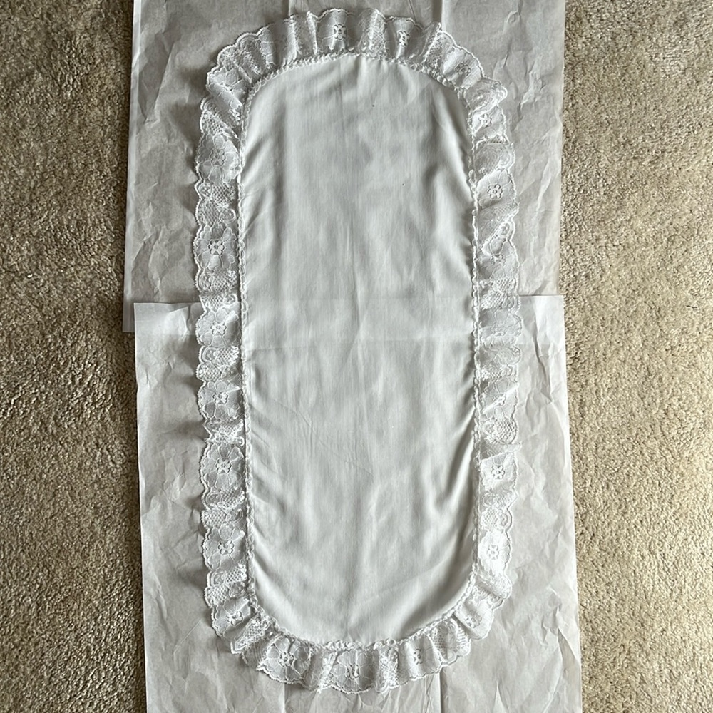 Vintage dolly white 30 inch by 15 inch with lace